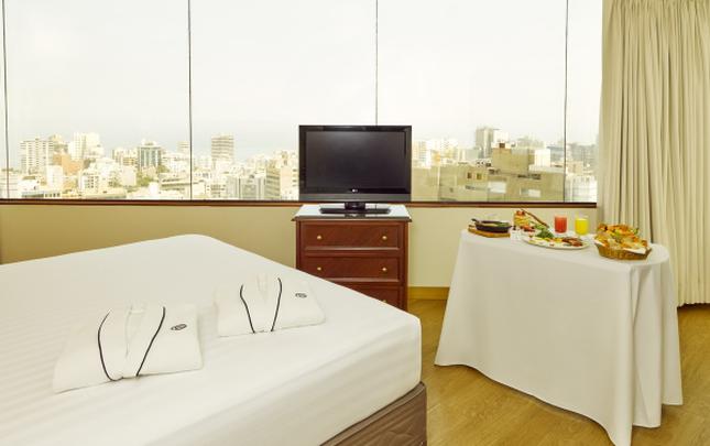 Superior King Bed Hotel ESTELAR Miraflores Miraflores