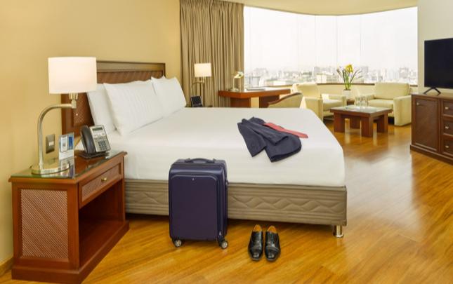 Premium Suite King Bed Hotel ESTELAR Miraflores Miraflores