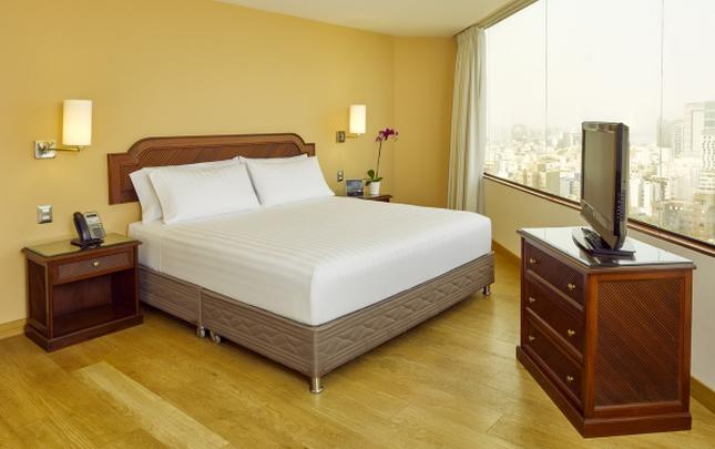 Superior King Bed Hotel ESTELAR Miraflores Miraflores