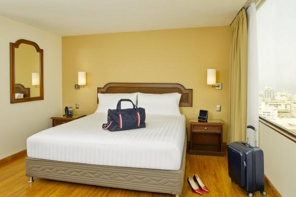 Junior Suite King Bed ESTELAR Miraflores Perú - Lima Junior Suite King Bed ESTELAR Miraflores Perú - Lima